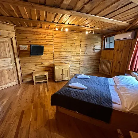 Bed & Breakfast Penzion Ten
