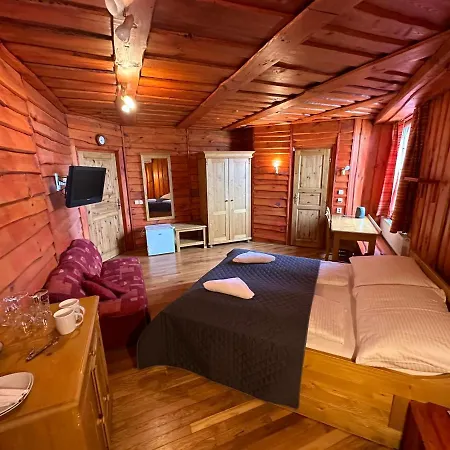 Bed & Breakfast Penzion Ten 3*