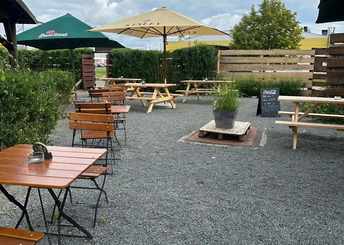 Penzion Ten 3* Пардубице